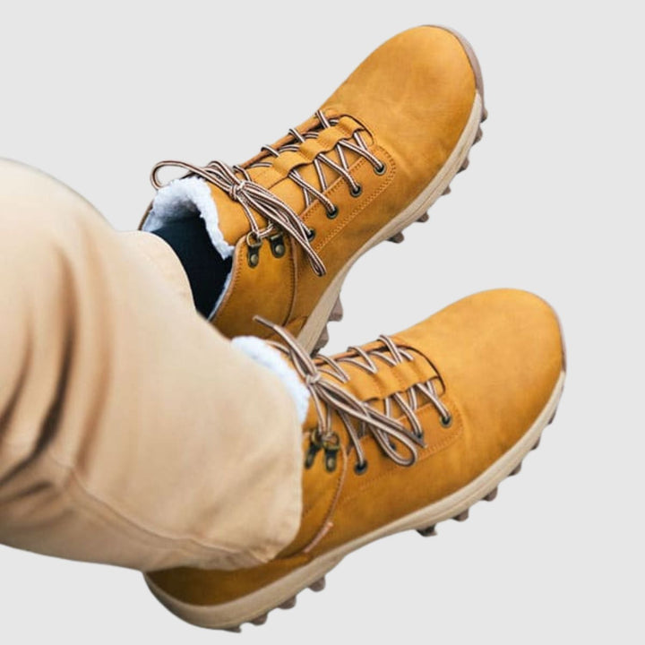 Lőrinc – Vízálló cipők